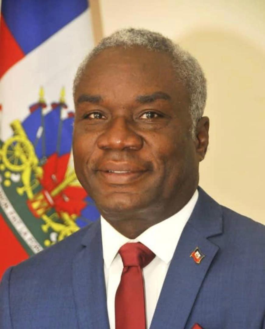 Pradel Henriquez, ministre de la Culture et de la Communication 