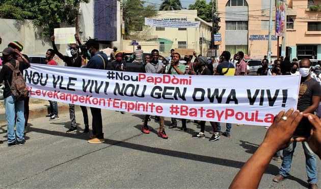 Sit-in Nou Pap Dòmi devant le MJSP (Archives) 