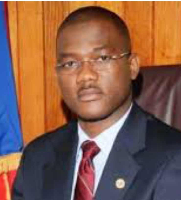 Kelly C. Bastien, mbre Dekl Tèt Ansanm 