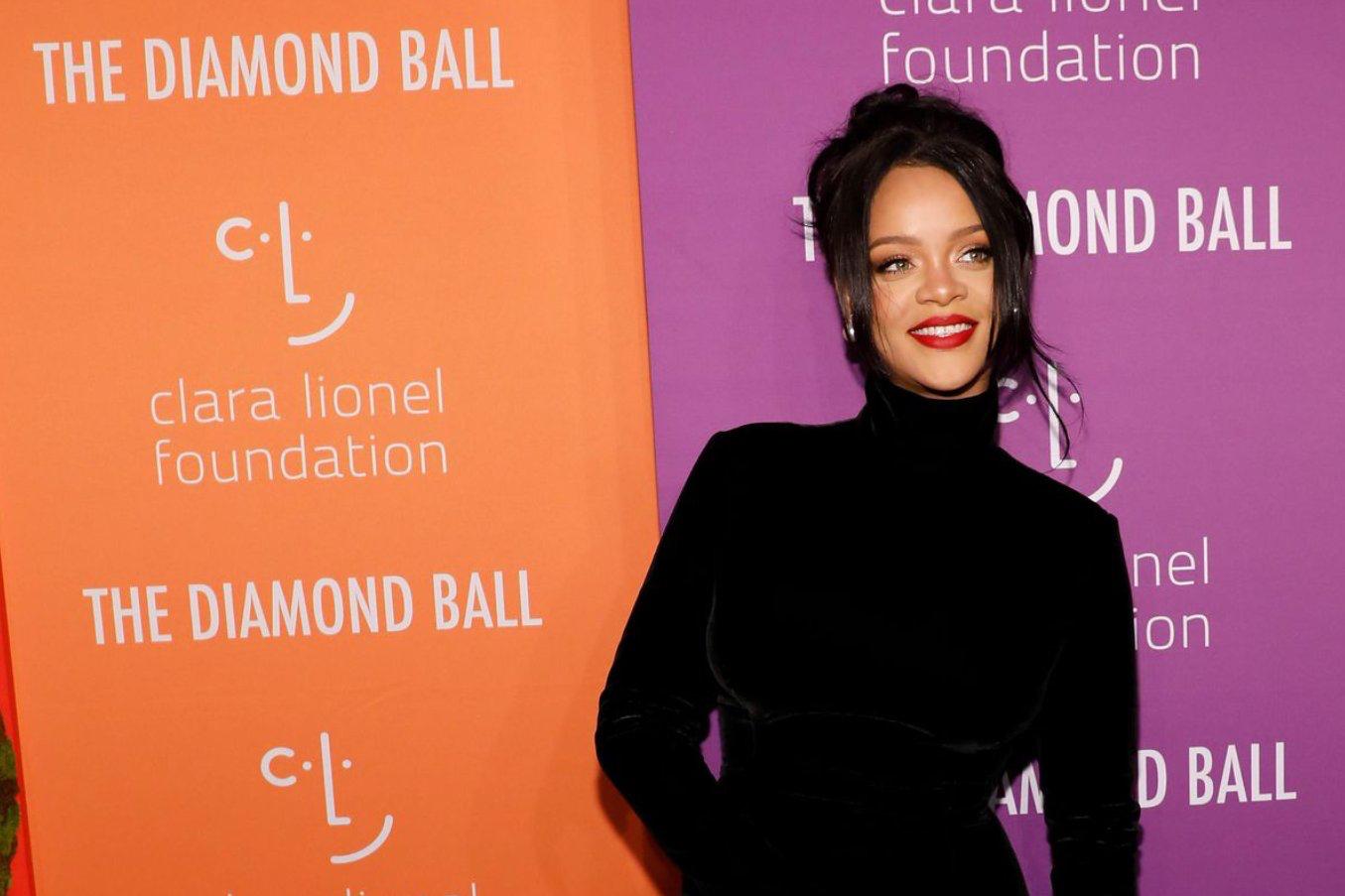 @Rihanna