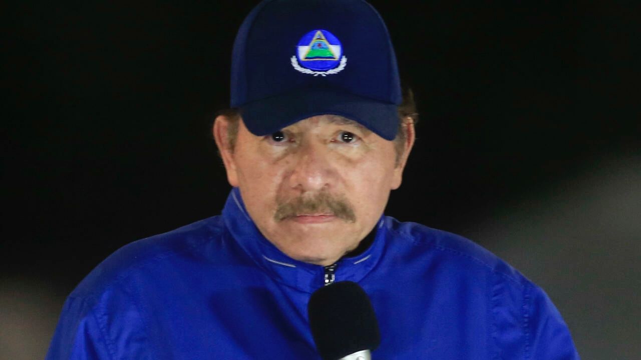 @AP-Alfredo Zuniga