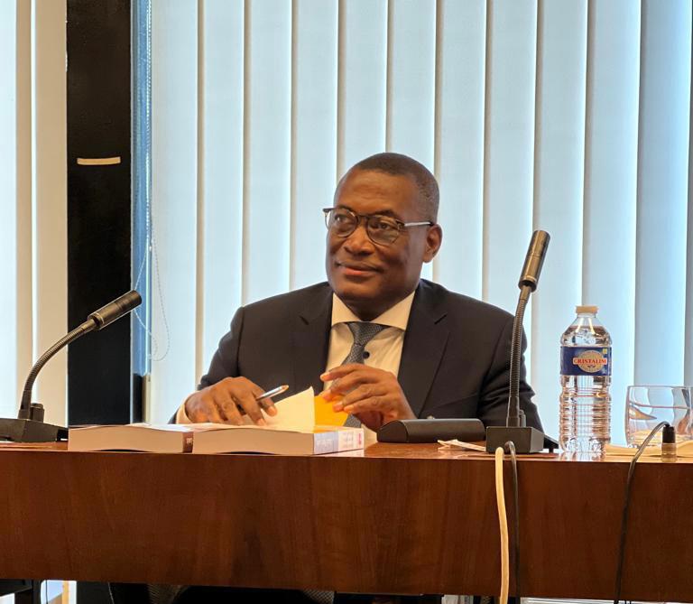 Dr. Josué Pierre-Louis