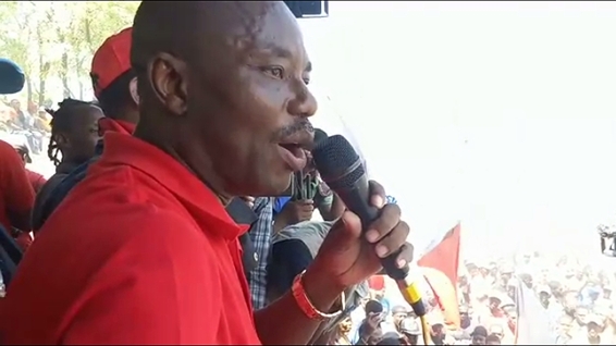  l'ex sénateur Moïse Jean Charles