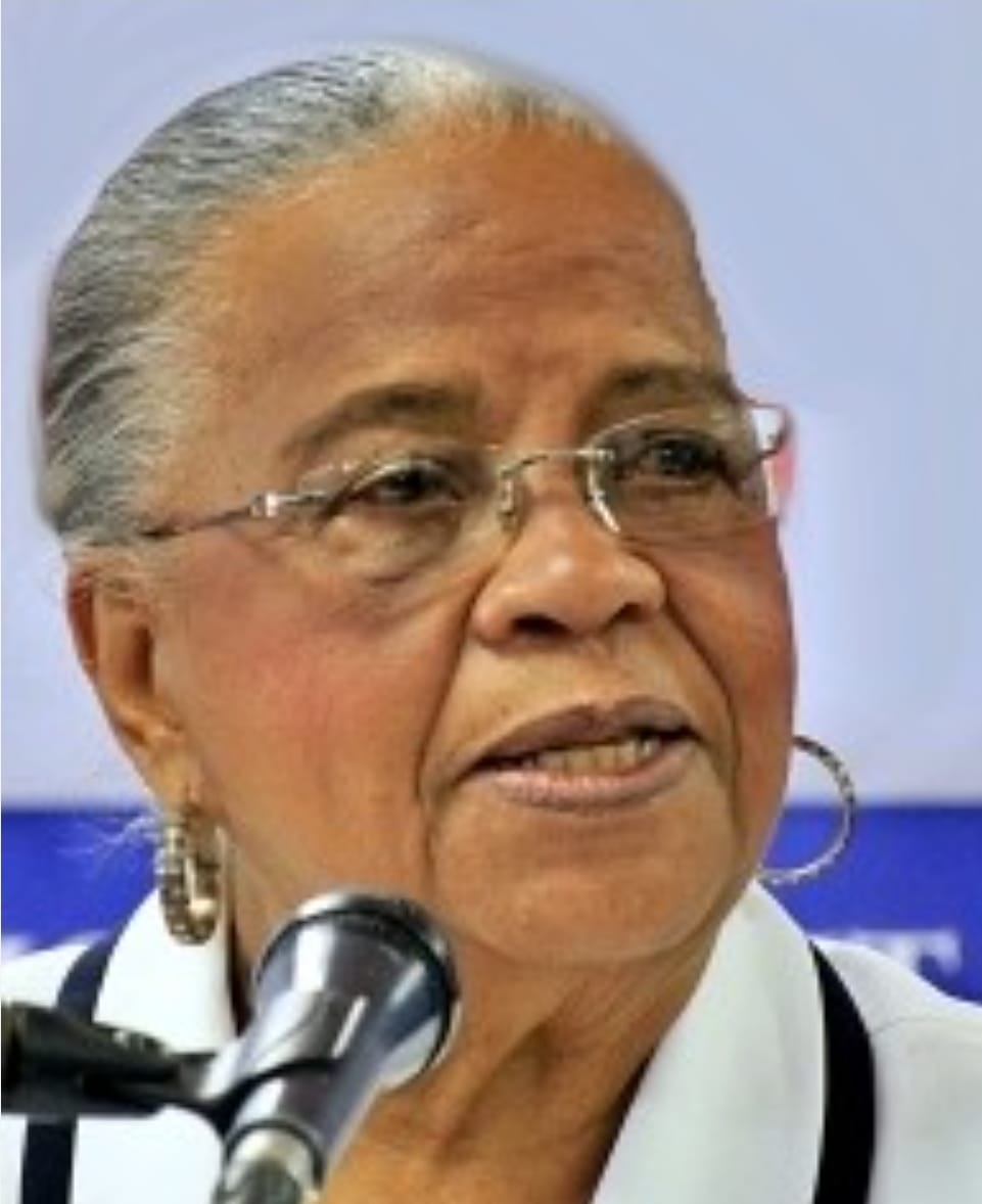 Mirlande Hyppolite Manigat , prés HCT 