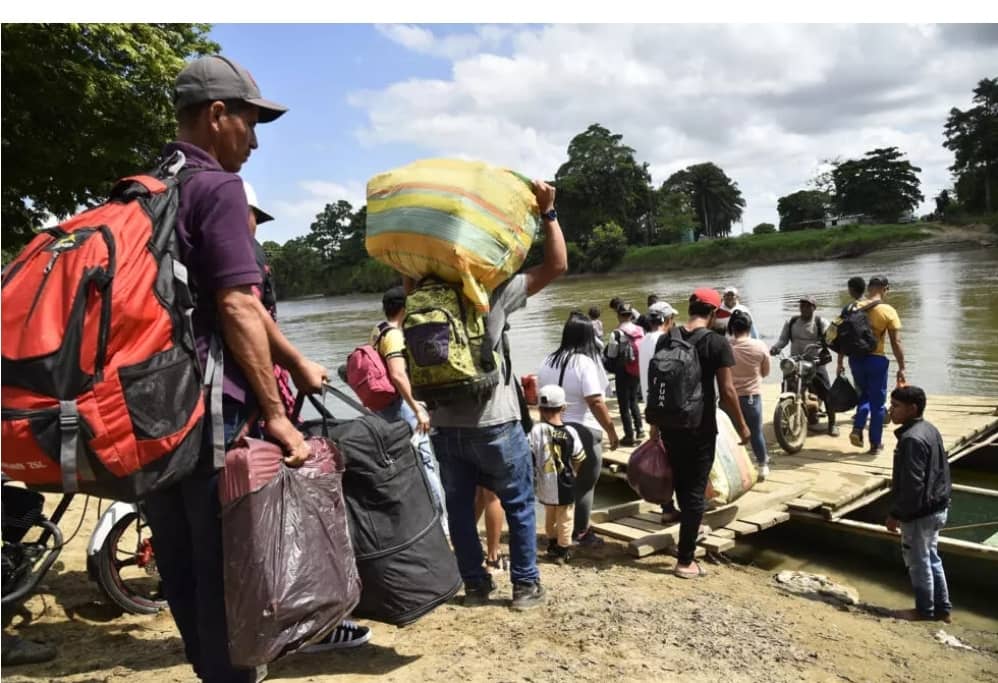 Des déplacés fuyant la violence en Colombie