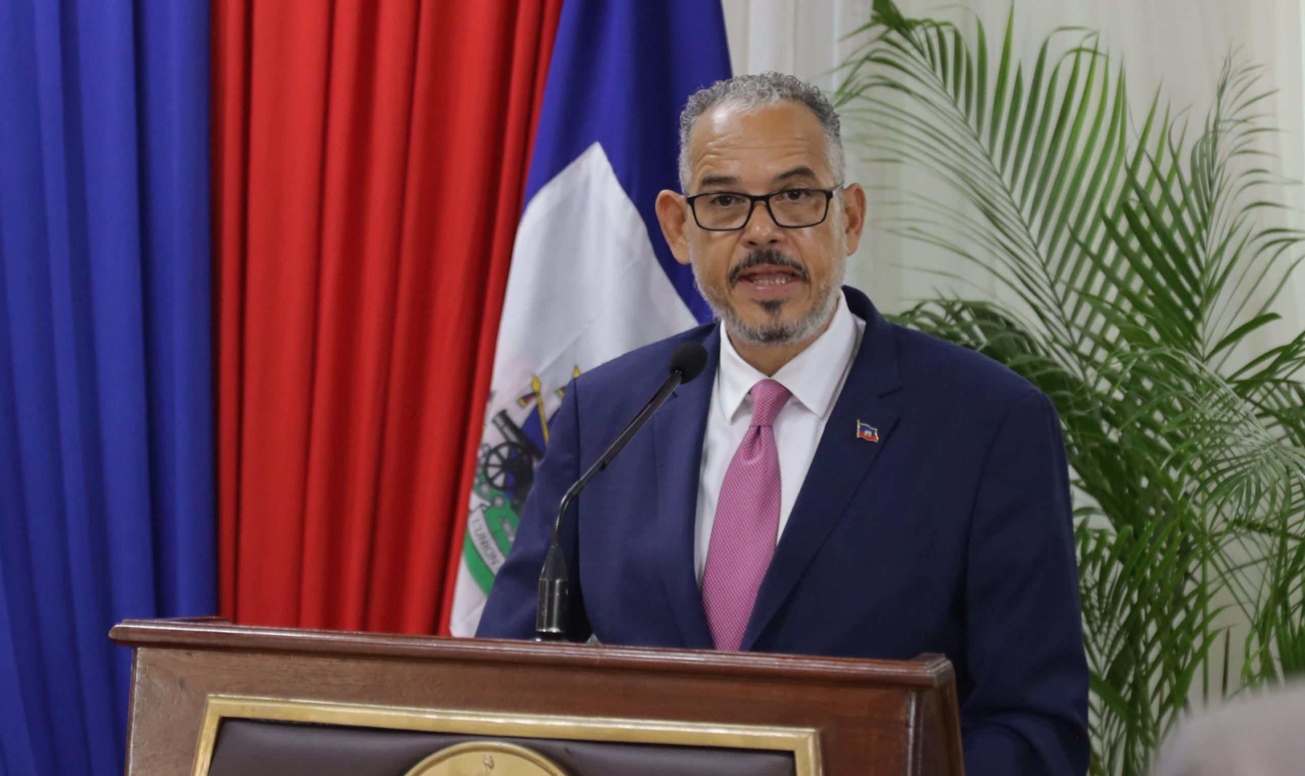 Alix Didier Fils-Aimé, premier ministre 