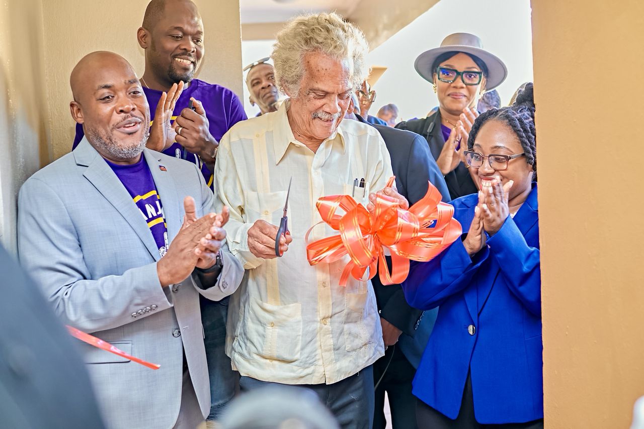 Inauguration du nouveau local du parti Fòs Chanjman Nasyonal