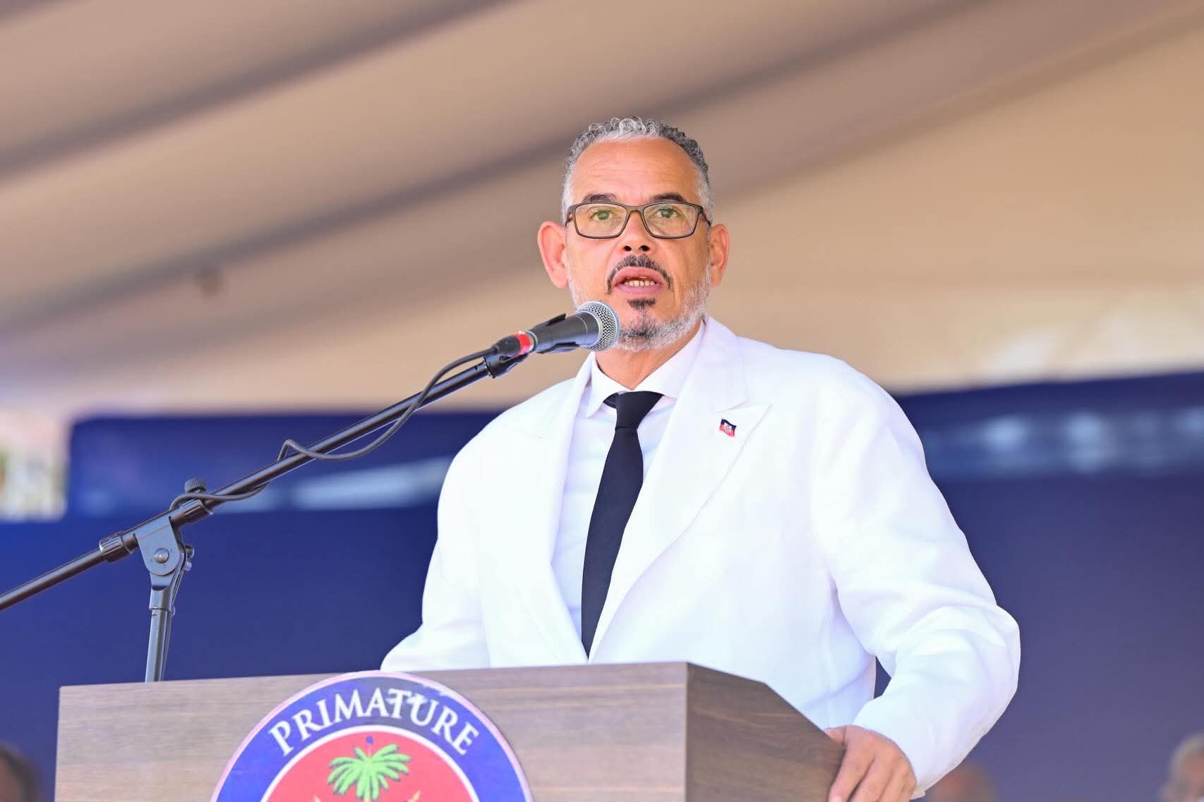 Alix Didier Fils-Aimé, premier ministre 