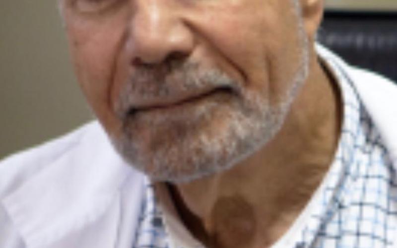 Dr William Pape 