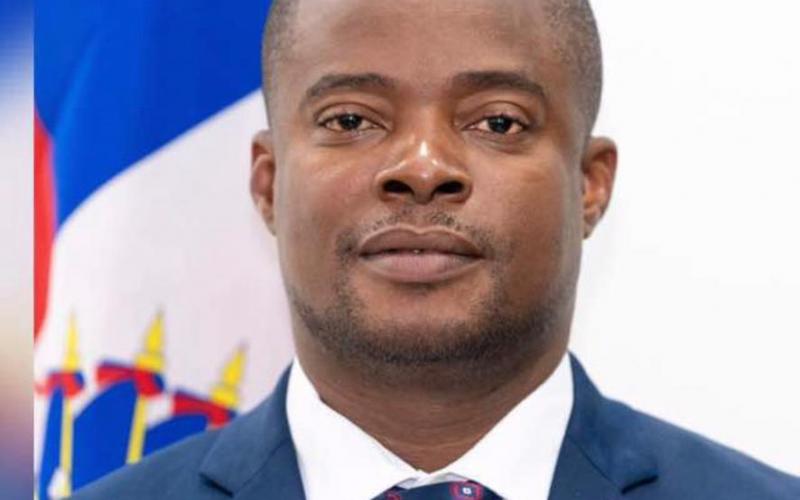 James Jacques, Consul Gnle Santiago