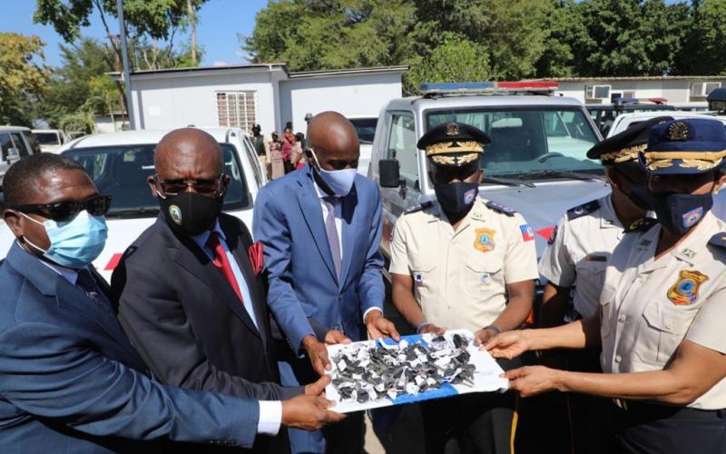 President Jovenel Moise, PM Joseph  Jouthe, DG Leon Charles 