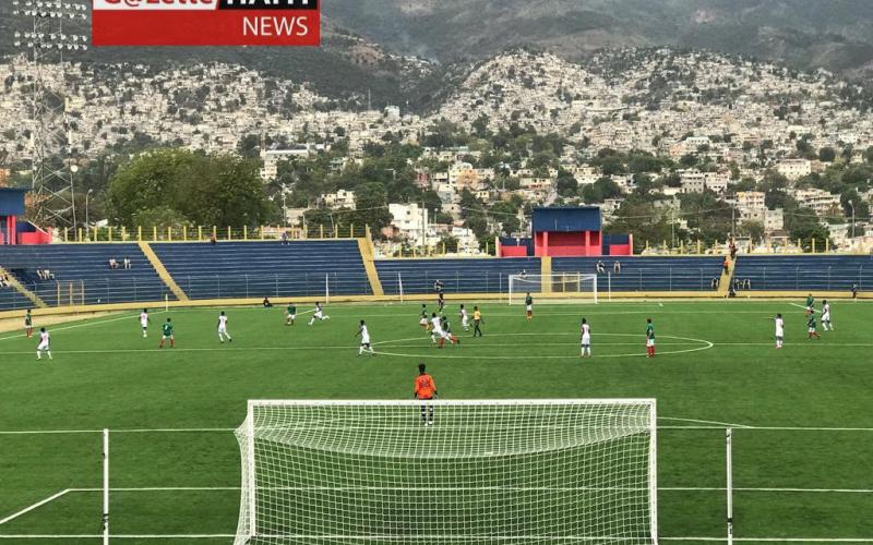 Stade Sylvio Cator/ Haiti/ Mexique 