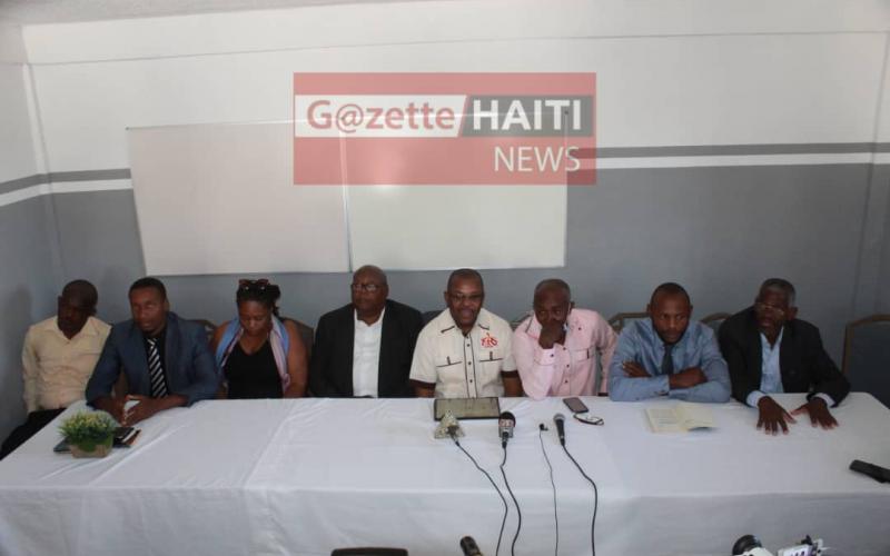 Nap Mache Pou Lavi et la commission protestante