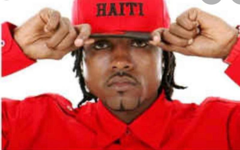 Le rappeur Izolan  