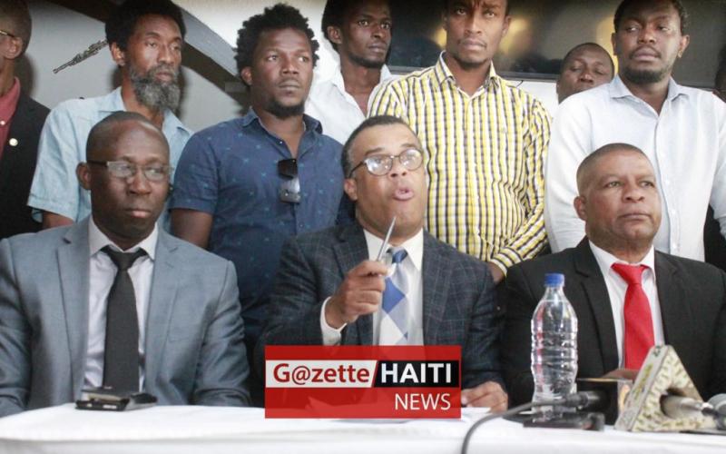 Entente en conférence de presse 