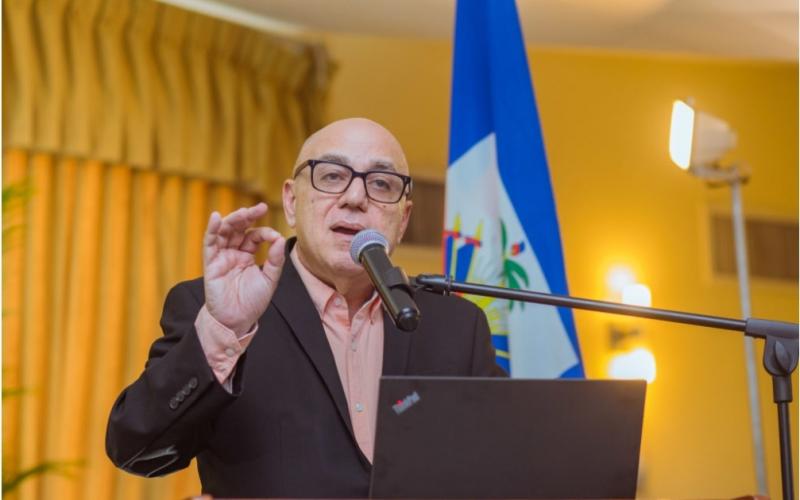 DR. Réginald Boulos 