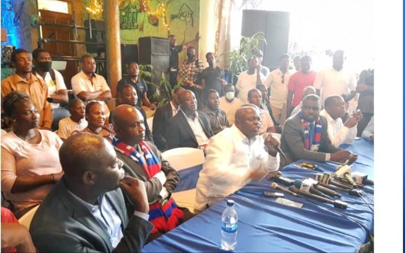 Operasyon Tèt Ansanm en conf, archives 