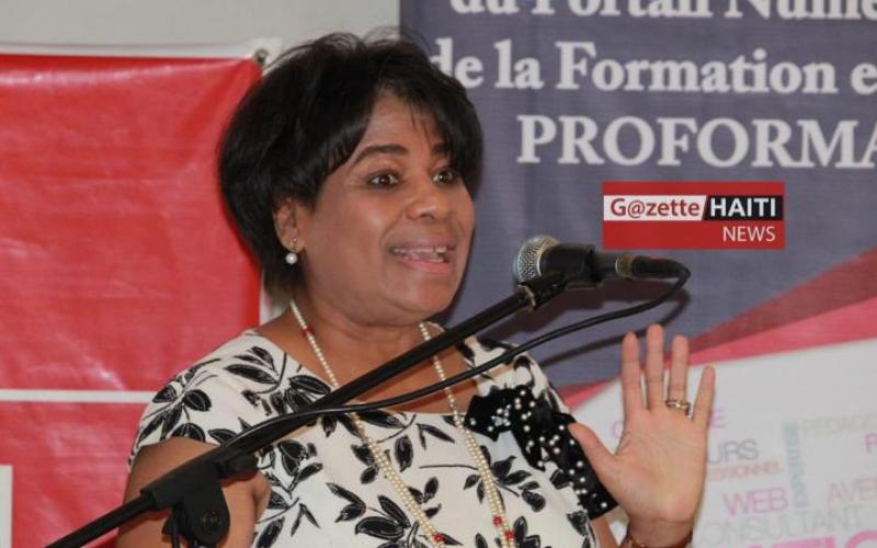 Maguy Durcé, secrétaire d'état à la formation