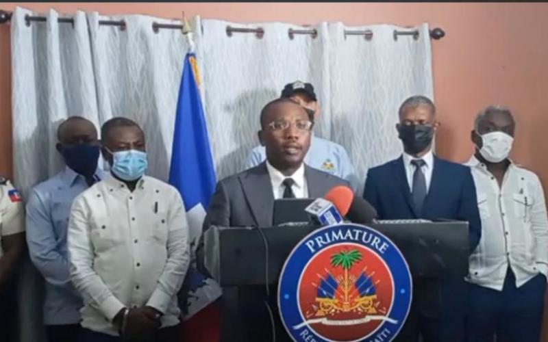 Le PM  Claude Joseph lors d'un point  de presse 