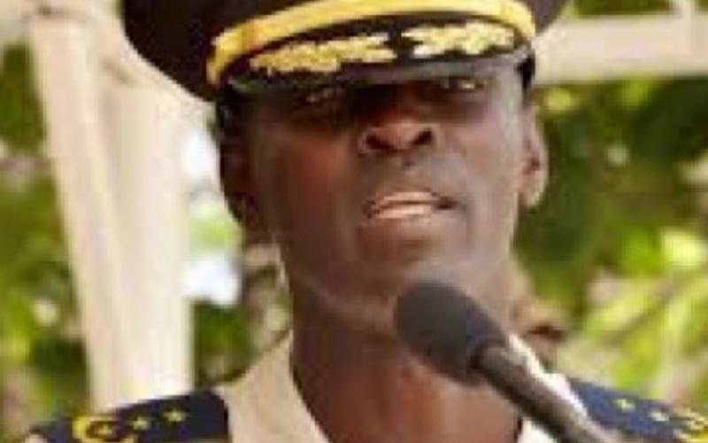 Le chef de la sécurité du Palais Vladimir Paraison 