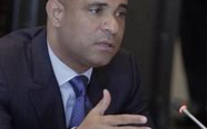@Laurent Lamothe