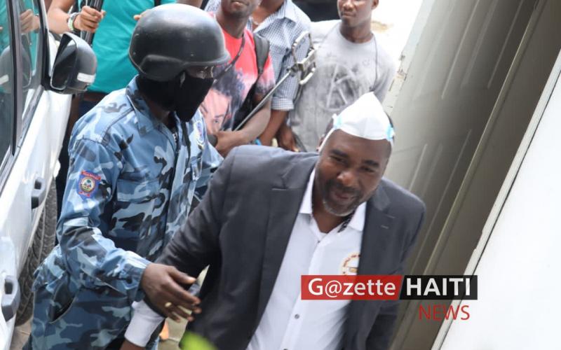 Arnel Bélizaire quittant la Cour d'Appel( archives)