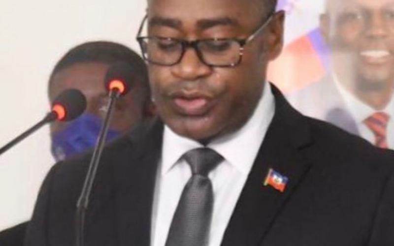 Me Berto Dorcé, ministre de la justice 
