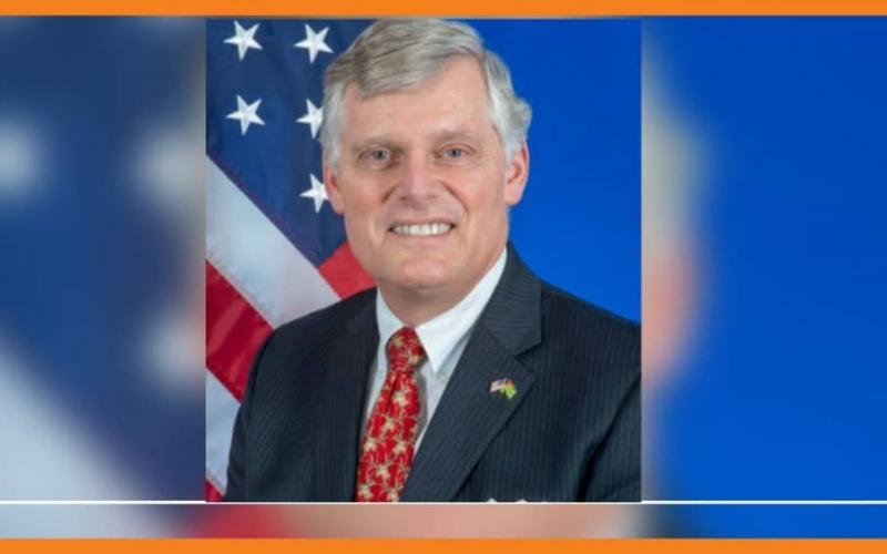 le chargé d'affaires américain Eric William Stromayer 