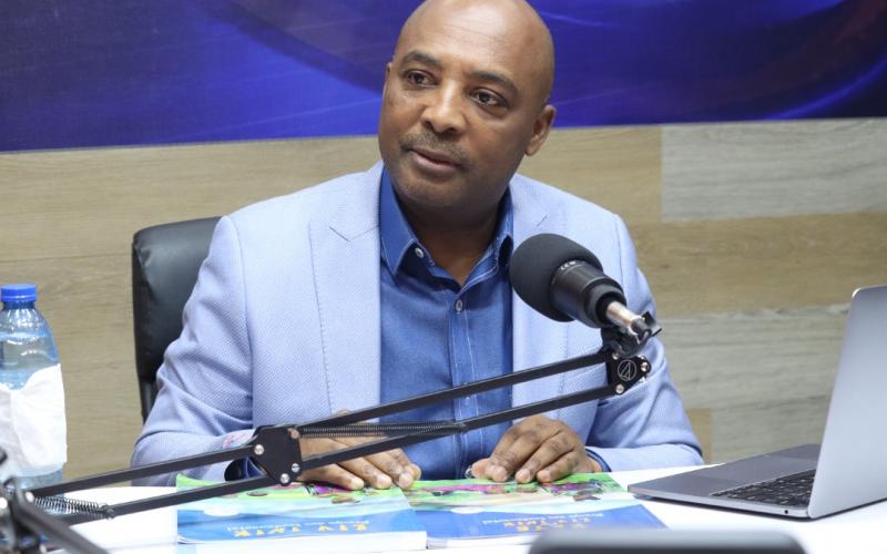 Nesmy Manigat, Ministre de l’éducation nationale 