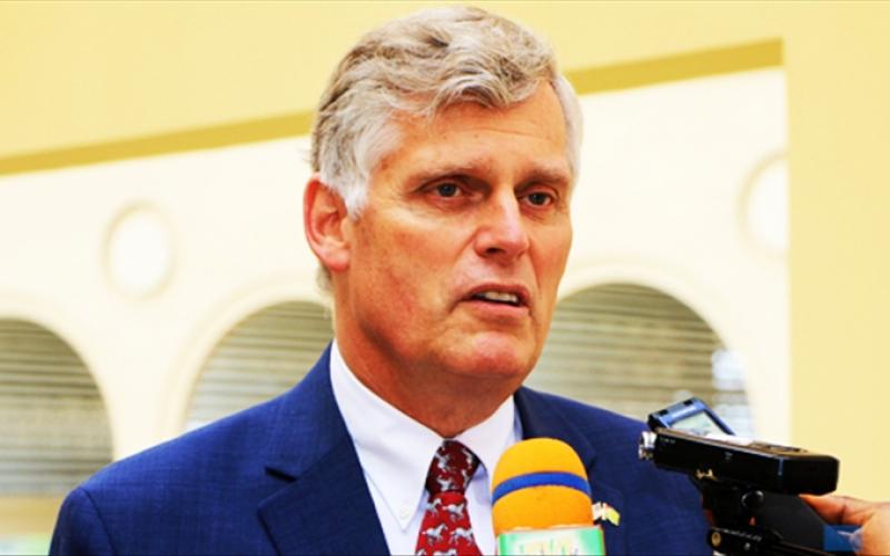 Eric William Stromayer, Chargé d'affaires