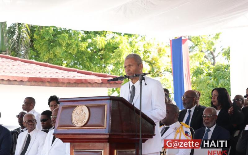 Le recteur Fritz Deshommes 