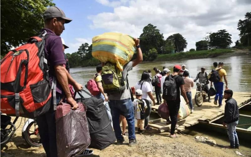 Des déplacés fuyant la violence en Colombie
