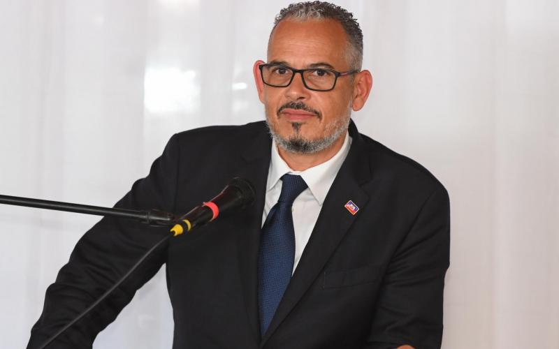 Alix Didier Fils Aime Premier Ministre 