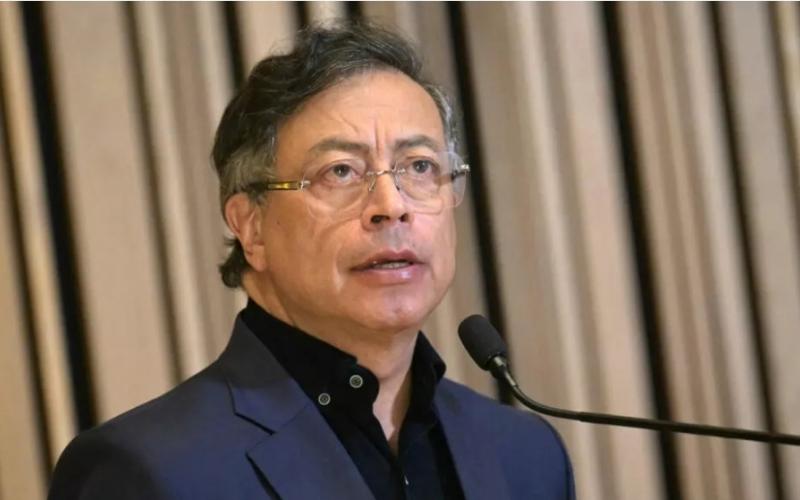 Gustavo Pétro 