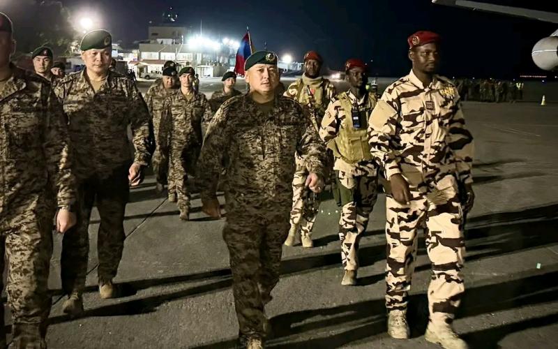 La FRG accueille son commandant, Erdenebat Batsuuri