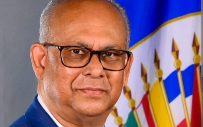Le Secrétaire général de l'Organisation des États Américains (OEA), Albert Ramdin