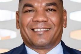 Me Robinson Pierre Louis 