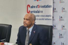 Le Ministre de l’Éducation Nationale et de la Formation professionnelle Vijonet Déméro