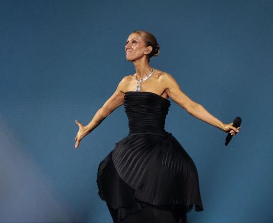 Céline Dion su de retour sur scène 