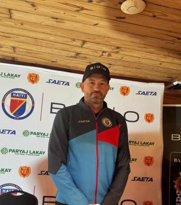 David Badía prend les rênes des Grenadiers et promet une équipe courageuse et offensive